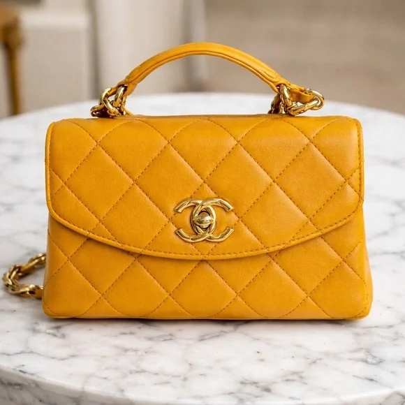 Chanel Lambskin Quilted Trendy Spirit Top Handle Bag Yellow series 30 Year 2020 - Picture 2 of 15